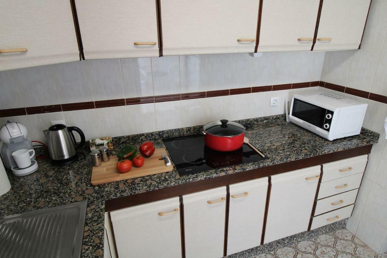 Big Apartment With Unique Patio Near Santa Barbara Castle Alicante Kültér fotó