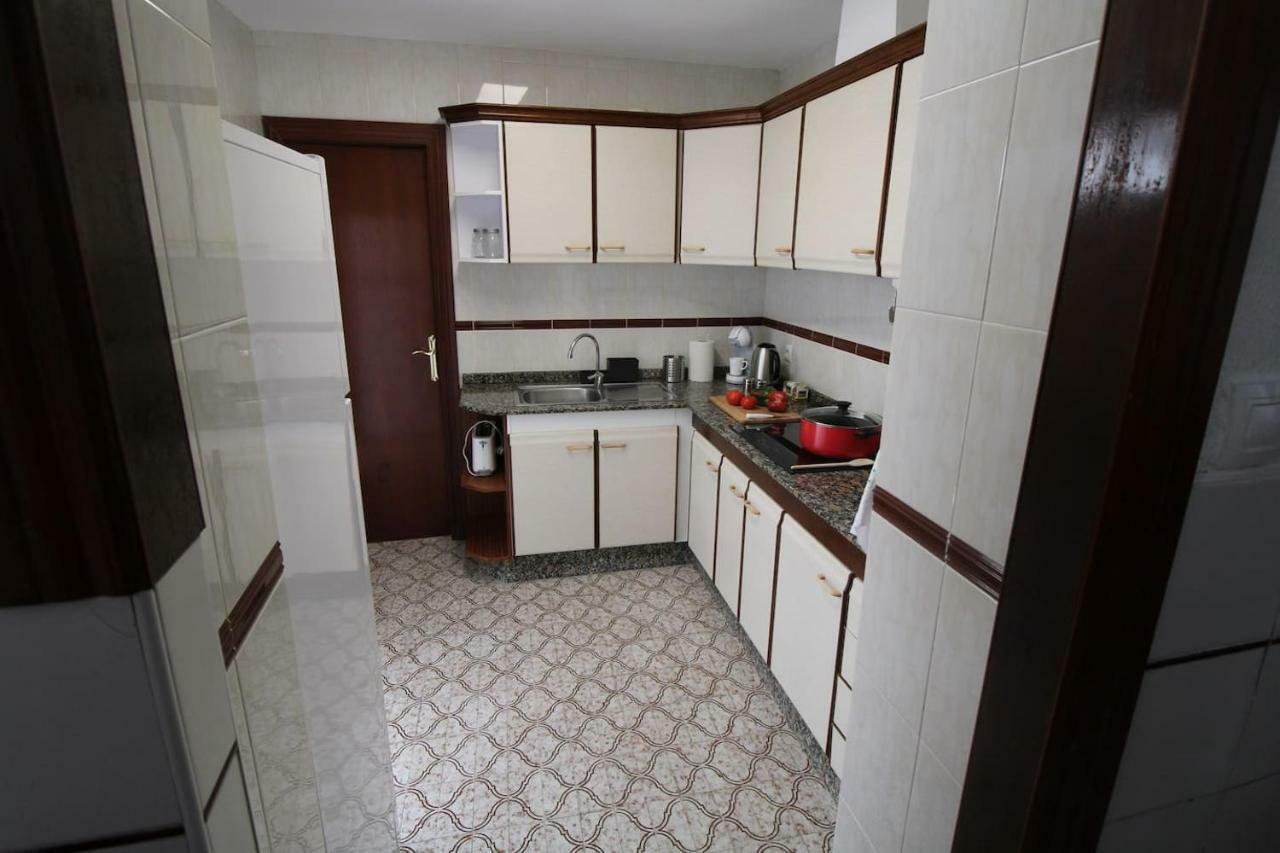 Big Apartment With Unique Patio Near Santa Barbara Castle Alicante Kültér fotó