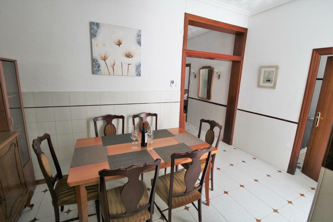 Big Apartment With Unique Patio Near Santa Barbara Castle Alicante Kültér fotó